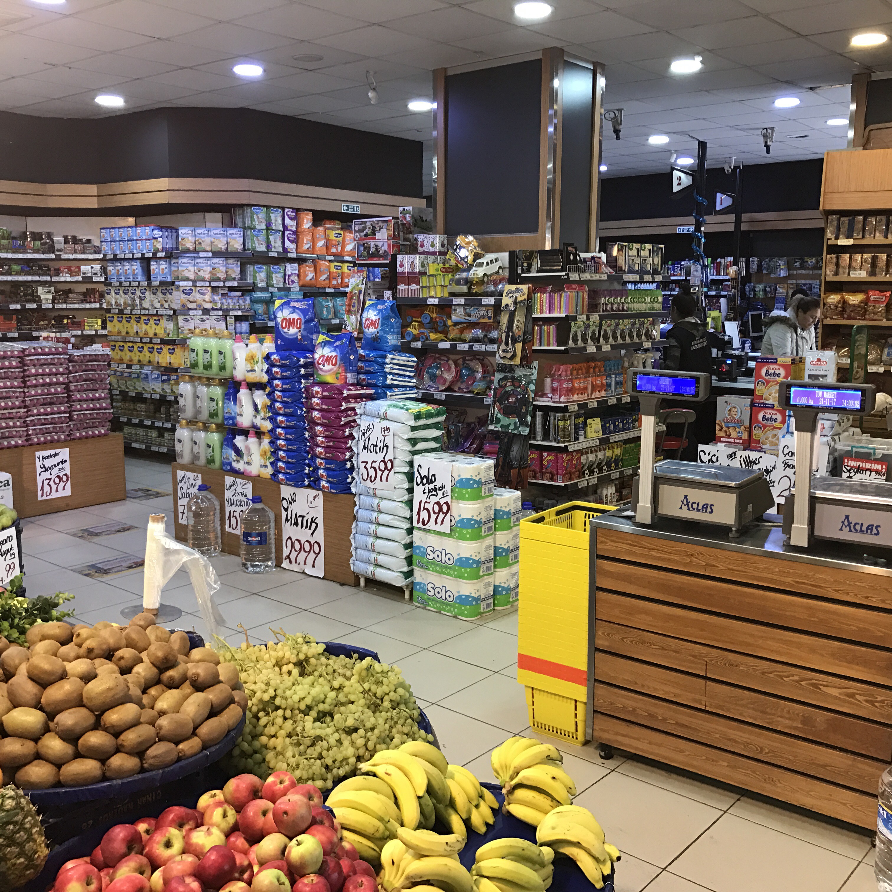 Z&uuml;mr&uuml;tevler Şube