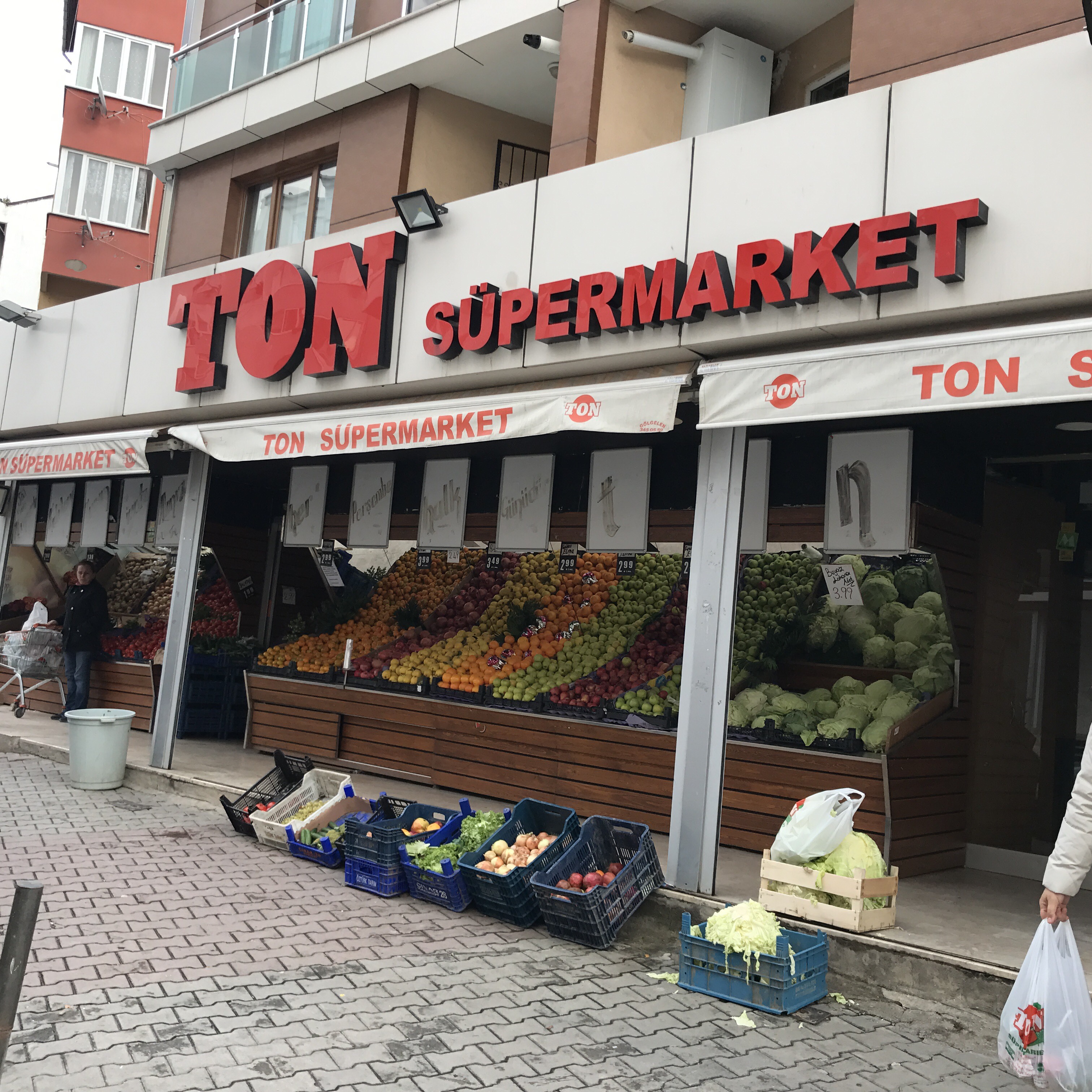 Z&uuml;mr&uuml;tevler Şube